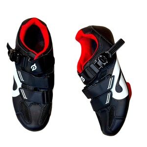 Wrn2X💥 PELOTON WOMEN’S black cycling athletic shoes size 39 8-8.5